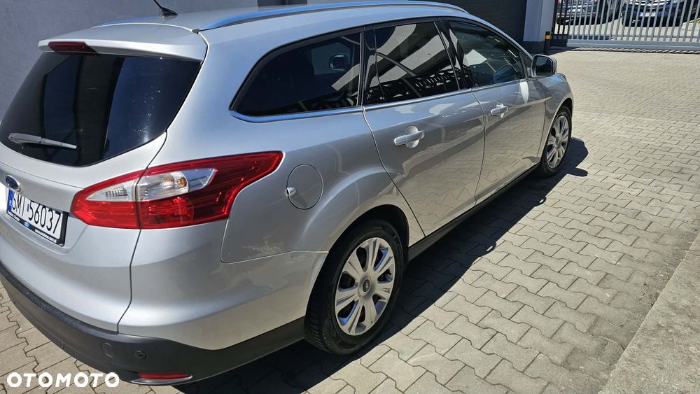 Ford Focus 1.6 TDCi DPF Titanium - 8