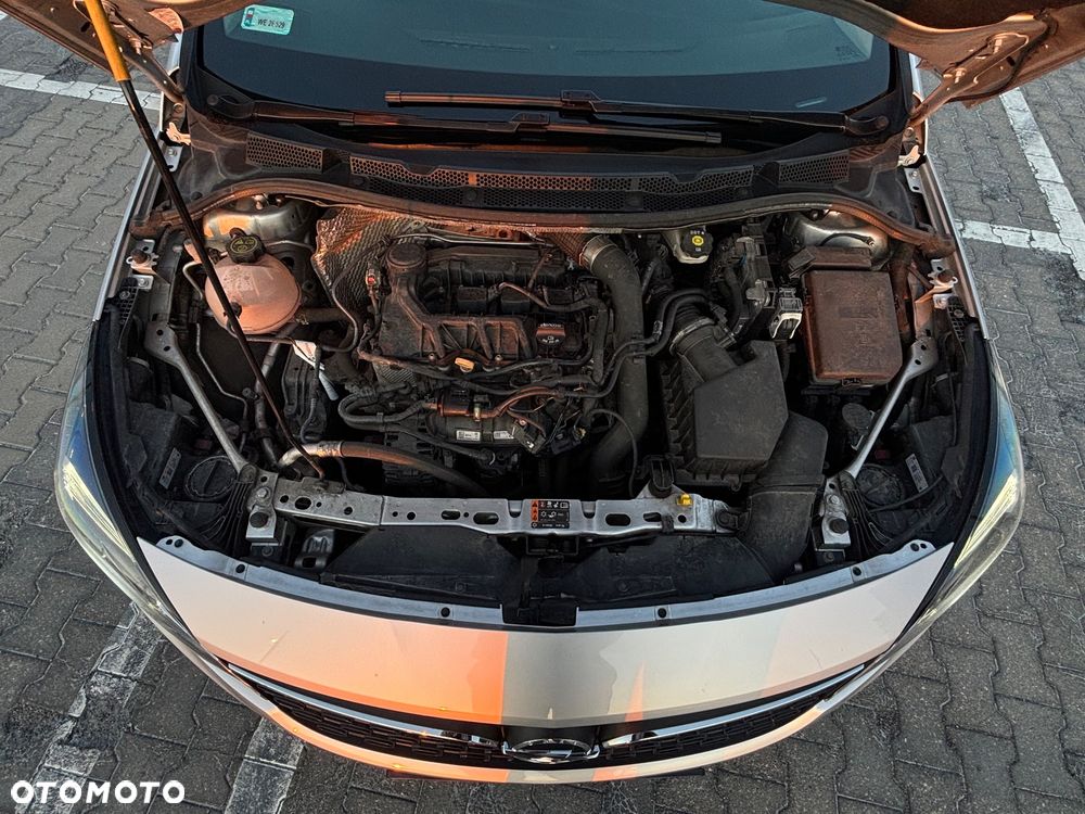 Opel Astra 1.2 T S&S - 18