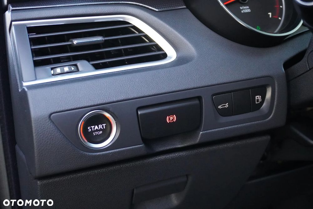 Peugeot 508 1.6 T Business Line - 22