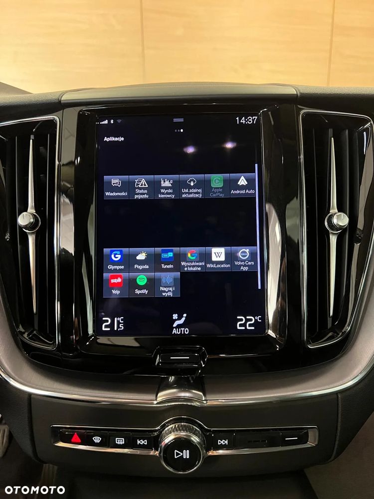 Volvo XC 60 T5 AWD Momentum - 17