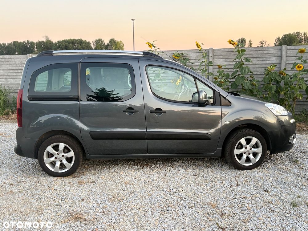 Peugeot Partner 1.6 e-HDi Trendy - 17