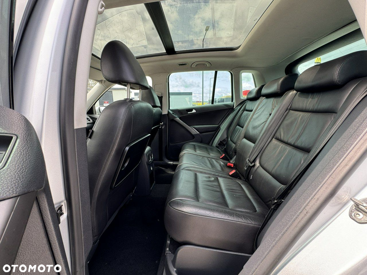 Volkswagen Tiguan - 30