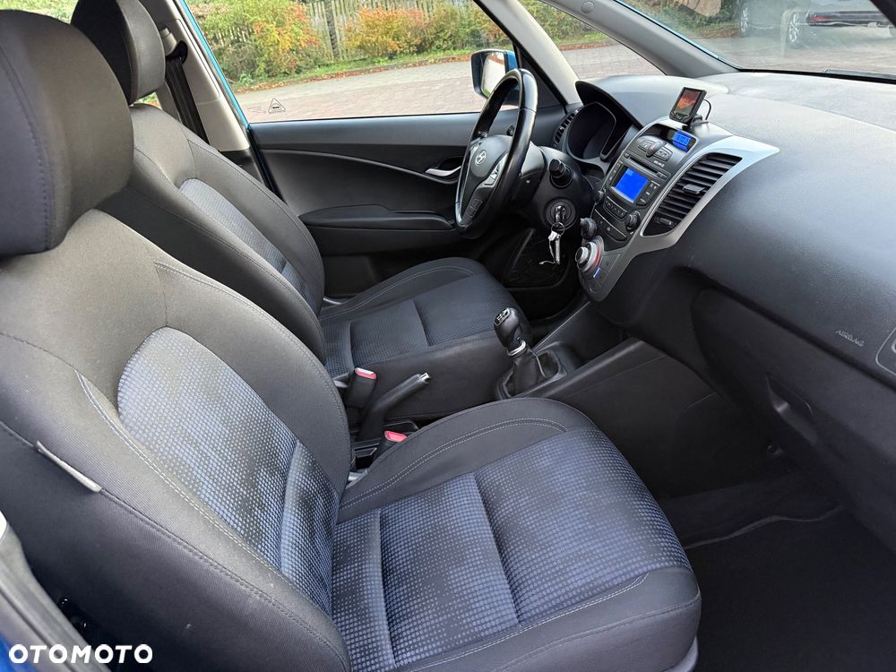 Hyundai ix20 1.4 CRDi Comfort blue - 10