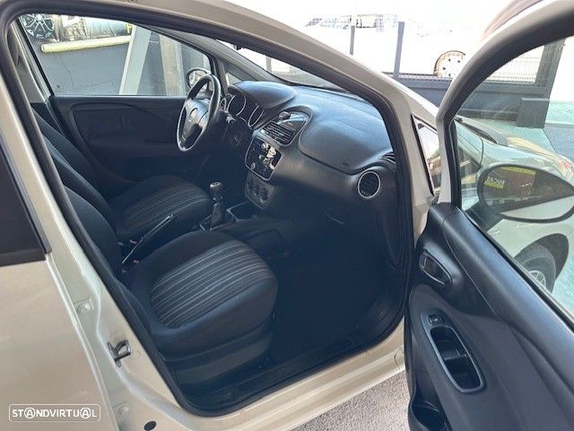 Fiat Grande Punto - 7