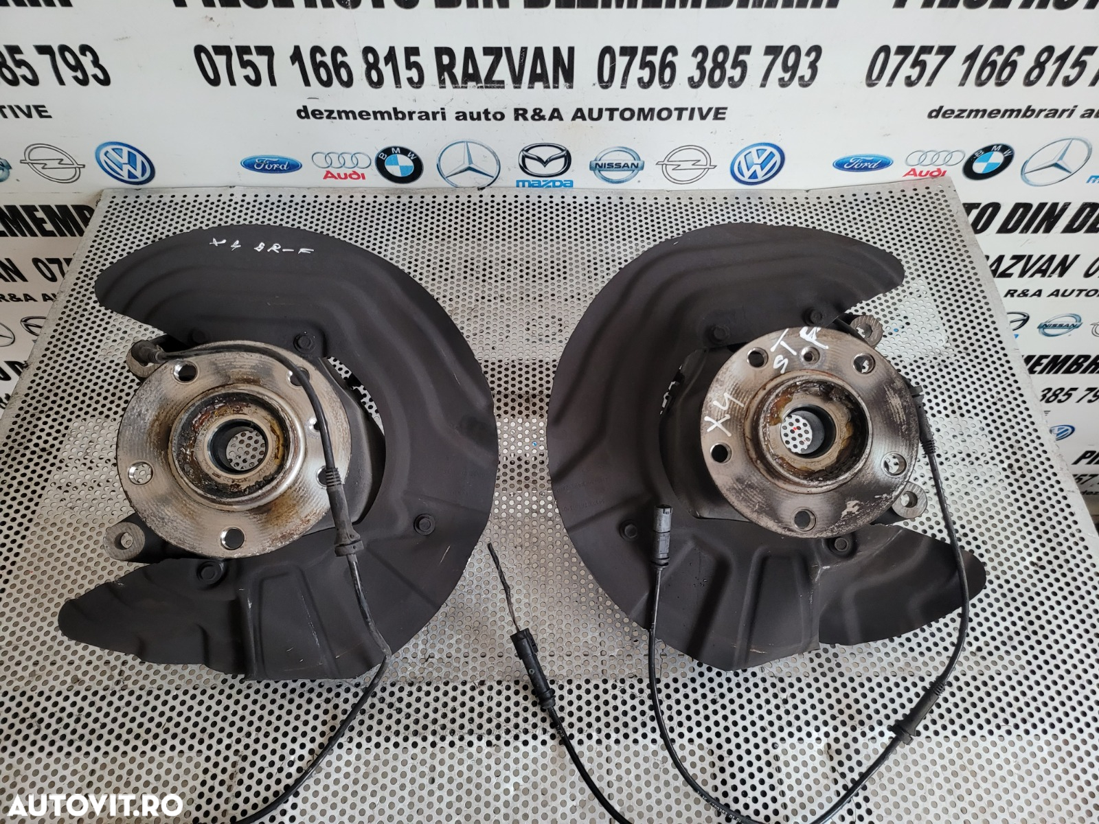 Fuzete Fuzeta Stanga Dreapta Fata Bmw X4 F26 2.0 Diesel X Drive Motor B47 Automat Ca Si Noi Masina Cu 22.000 Km Dezmembrez Bmw X4 F26 2.0 Diesel Motor B47 Xdrive 4x4 Volan Stanga Bi-Xenon - 2