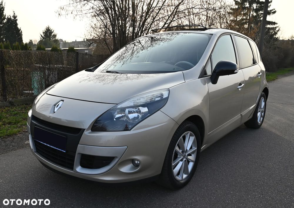 Renault Scenic TCe 130 Bose Edition - 8