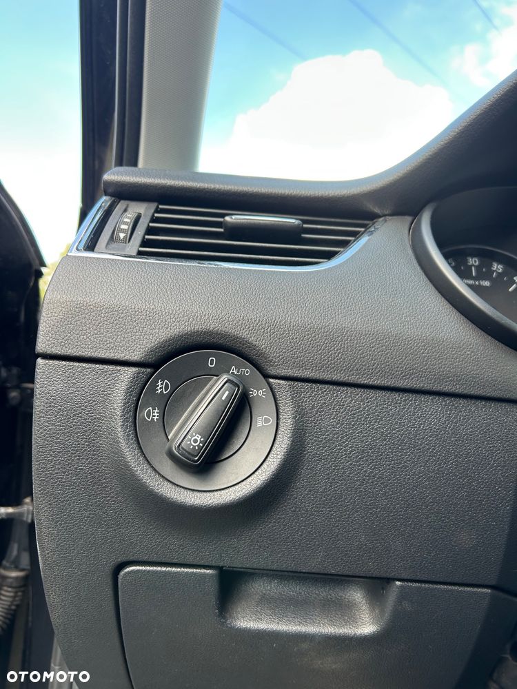 Skoda Octavia - 20