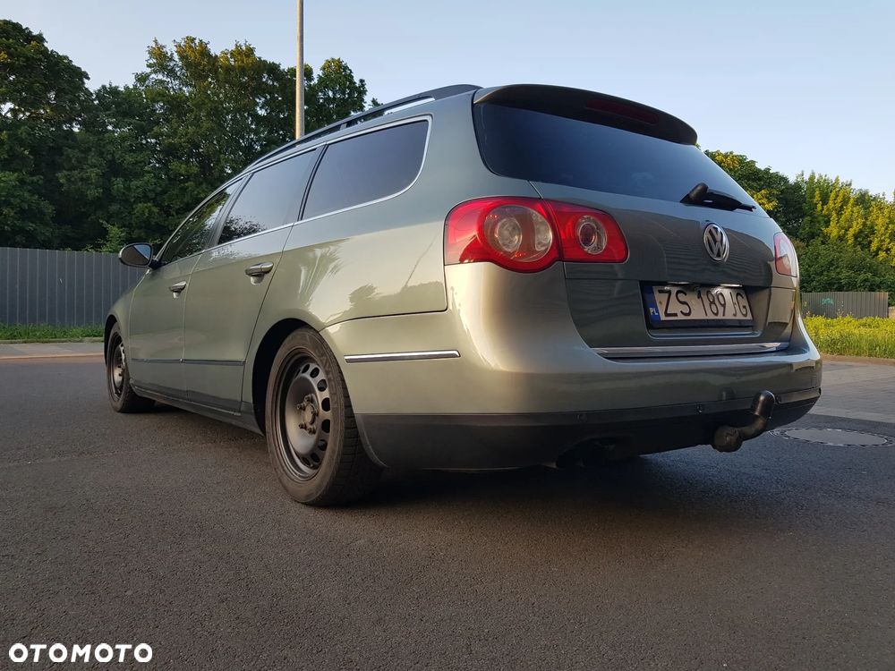 Volkswagen Passat 2.0 TDI DPF Comfortline DSG - 13