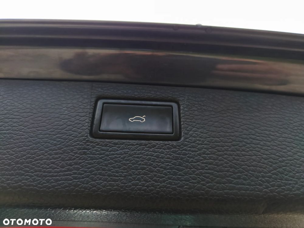 Volkswagen Passat 2.0 TDI 4Motion DSG BlueMotion Tech Exclusive - 28