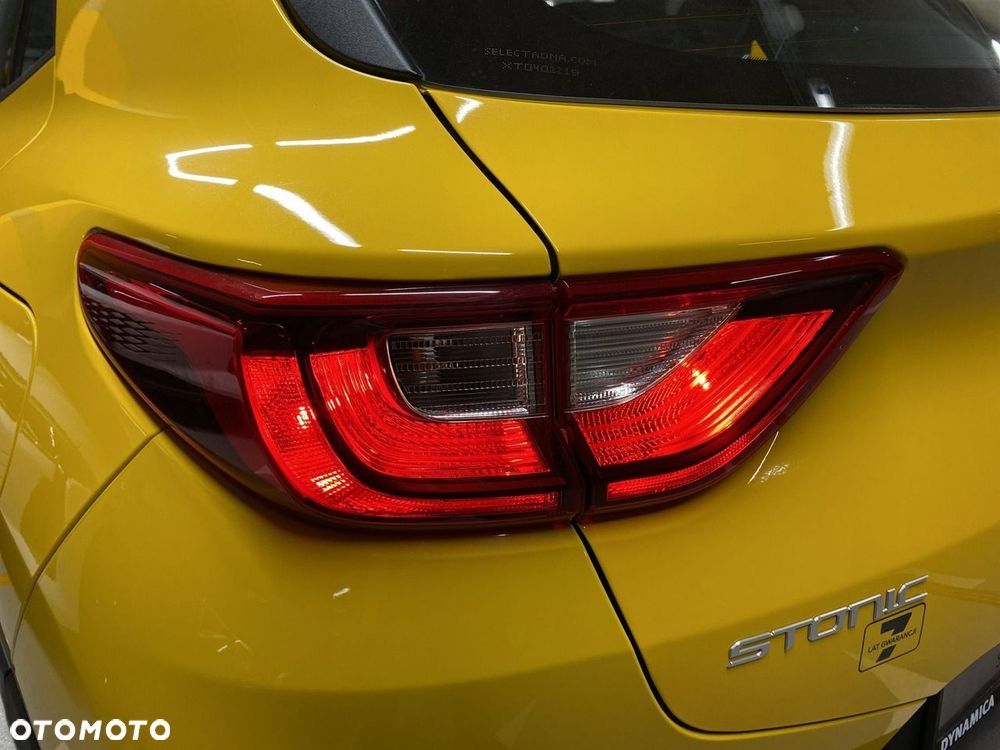 Kia Stonic - 11