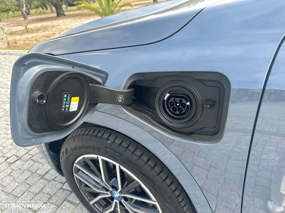 BMW X1 xDrive25e Pack Desportivo M - 9