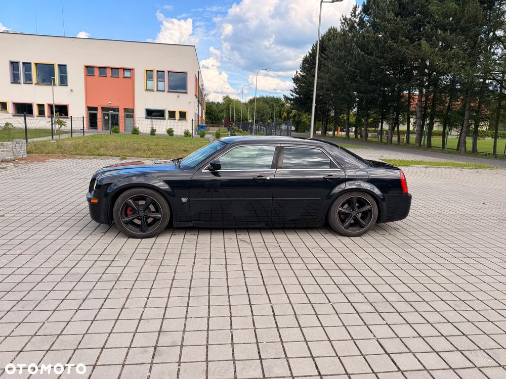 Chrysler 300C 5.7 V8 Hemi - 9