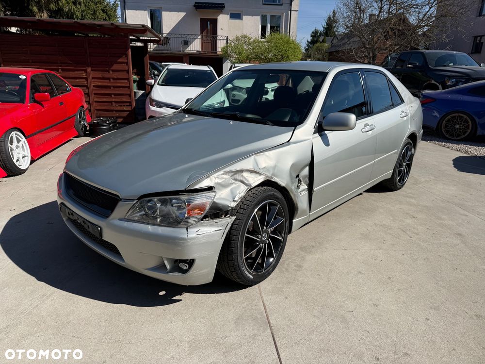 Lexus IS 200 Elegance - 9