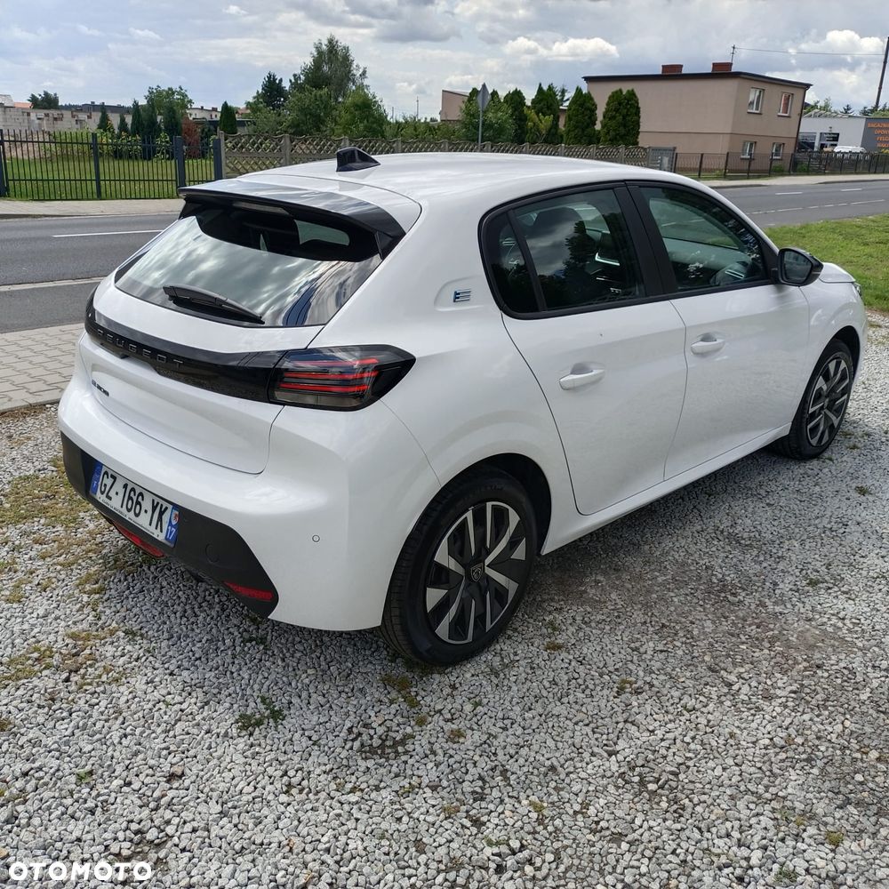 Peugeot 208 Elektromotor 136 Allure - 8
