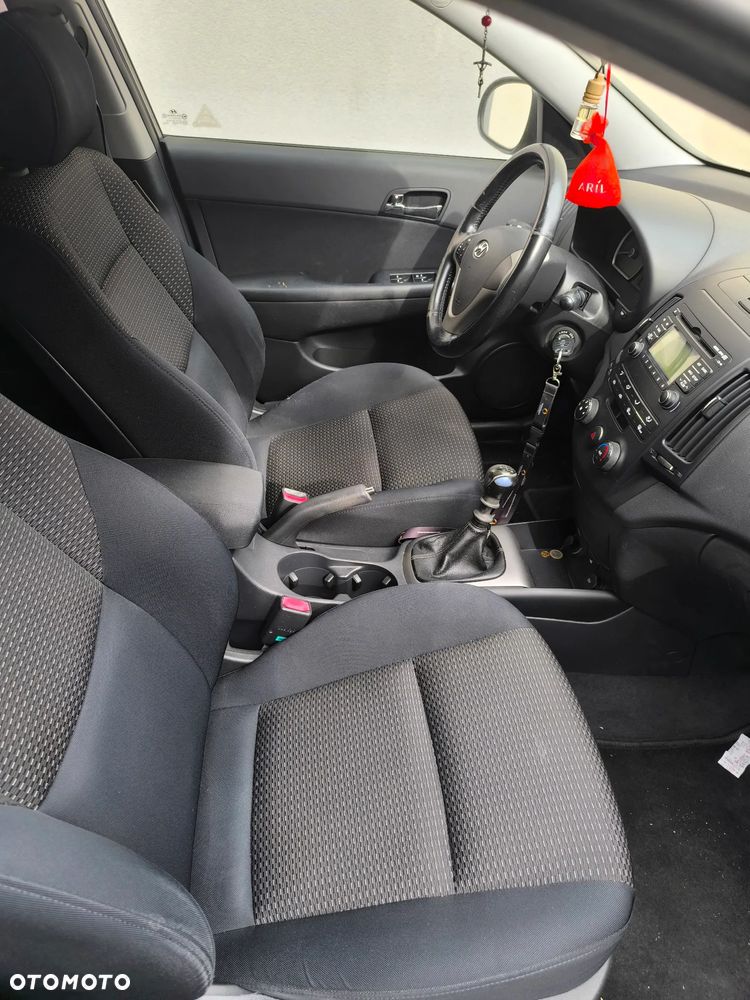 Hyundai i30 1.6 Classic - 5