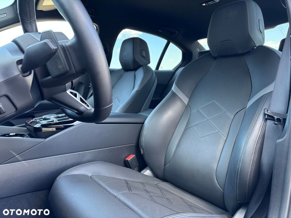 BMW Seria 5 520d xDrive mHEV M Sport - 13