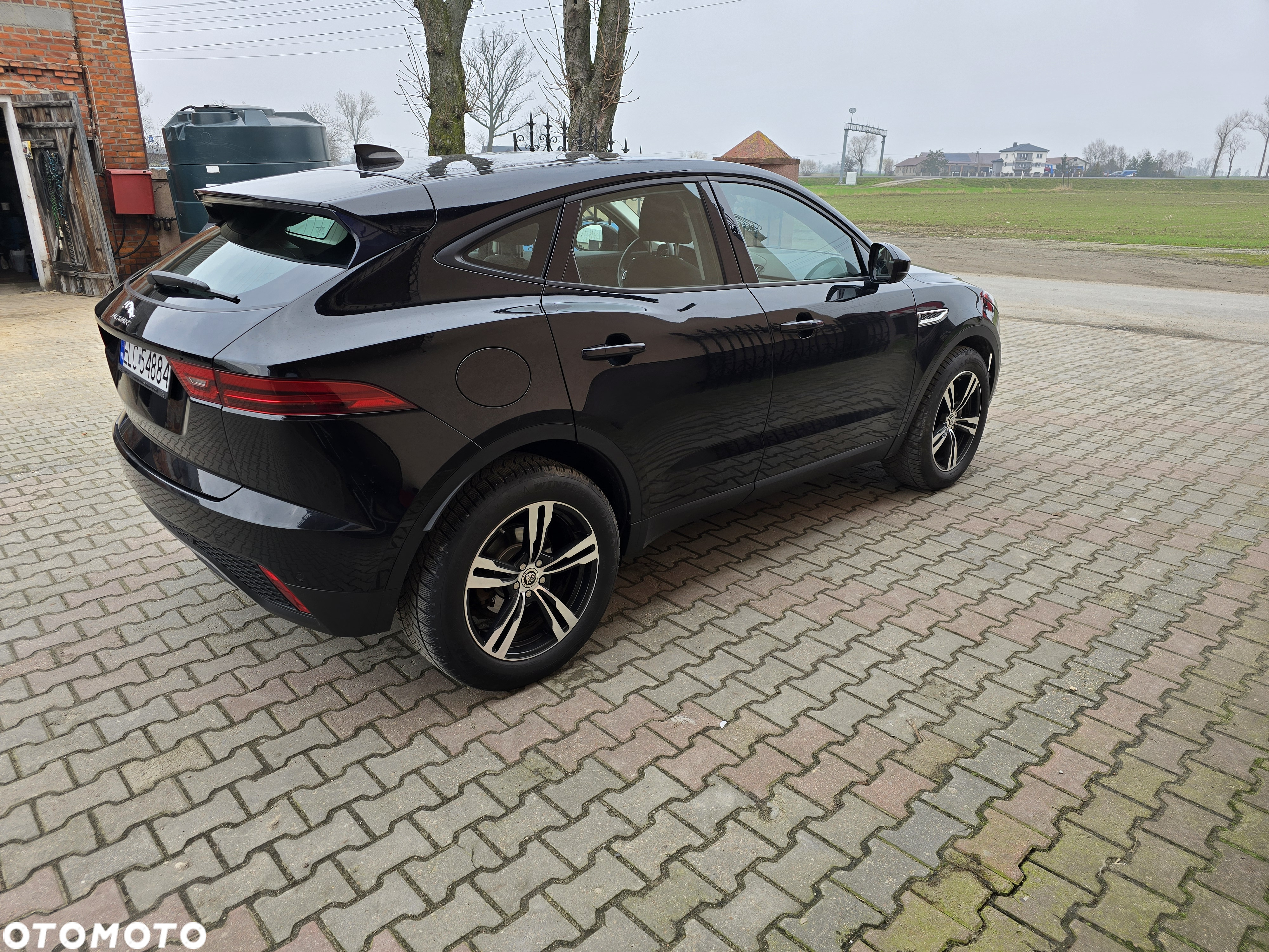 Jaguar E-Pace 2.0 i4D AWD R-Dynamic S - 3