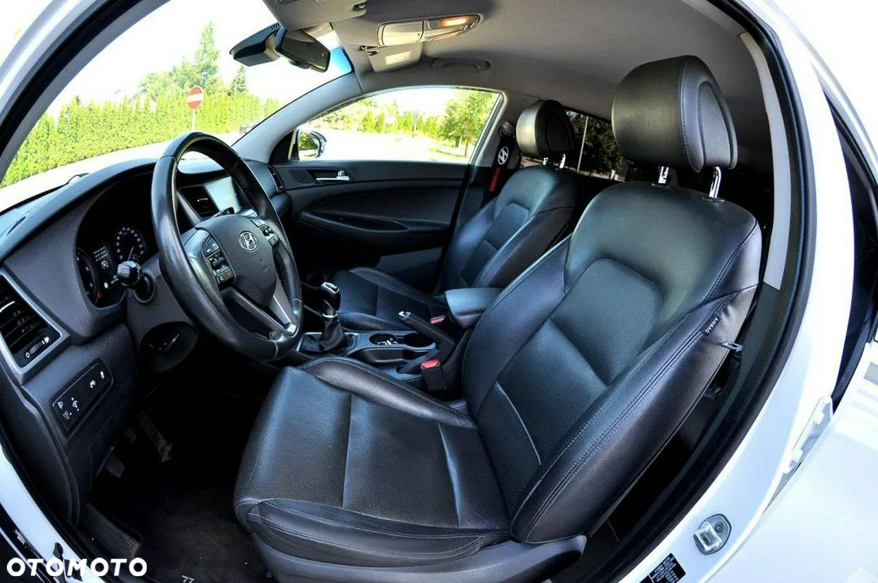 Hyundai Tucson blue 1.7 CRDi 2WD Intro Edition - 6