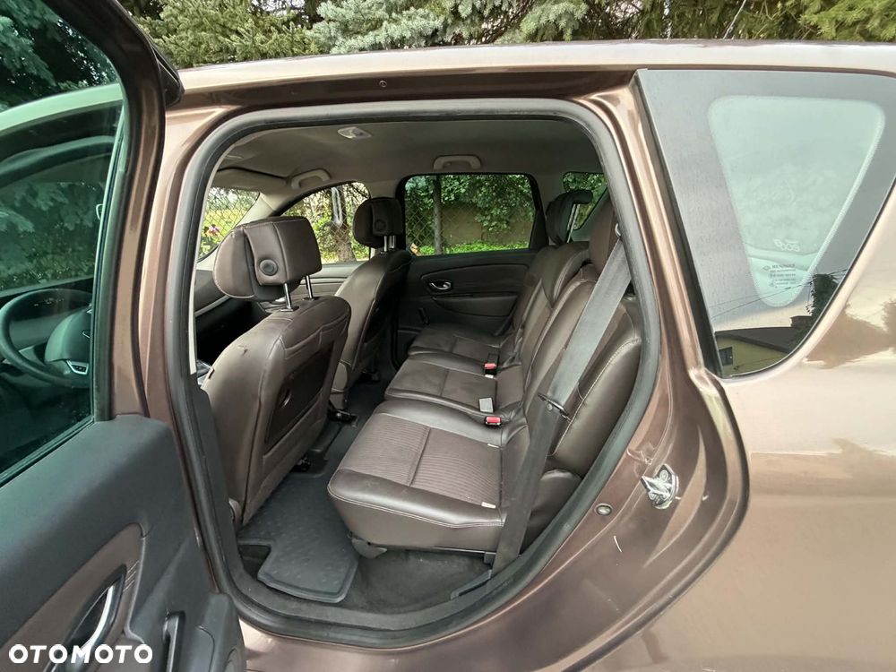 Renault Scenic - 10