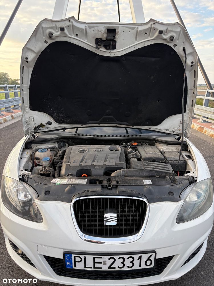 Seat Leon 1.6 TDI DPF Style Copa - 8