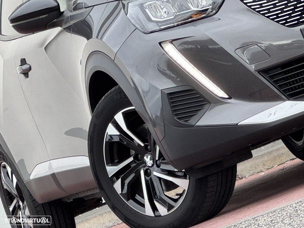 Peugeot 2008 1.5 BlueHDi Allure Pack EAT8 - 37