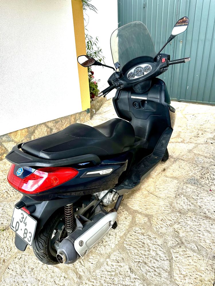 Piaggio X X7 250ie - 3