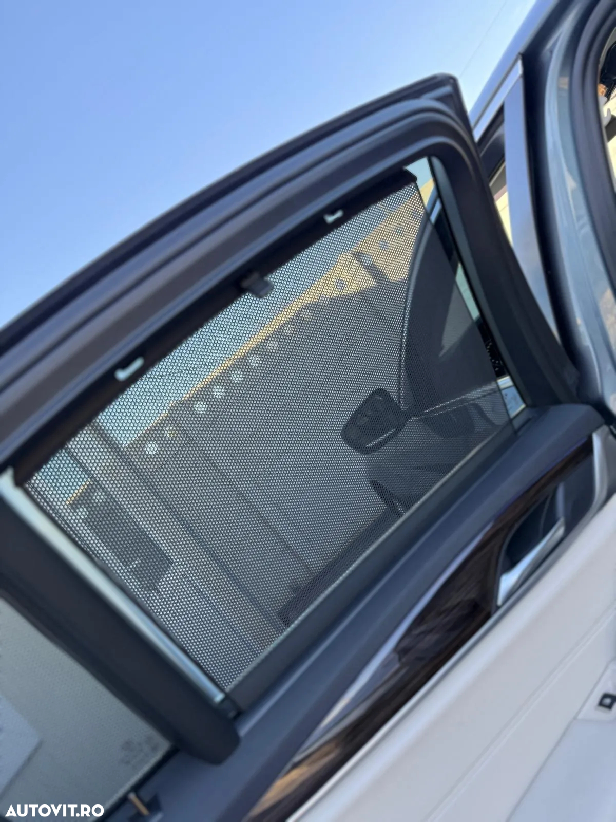 BMW Seria 5 520d AT - 13