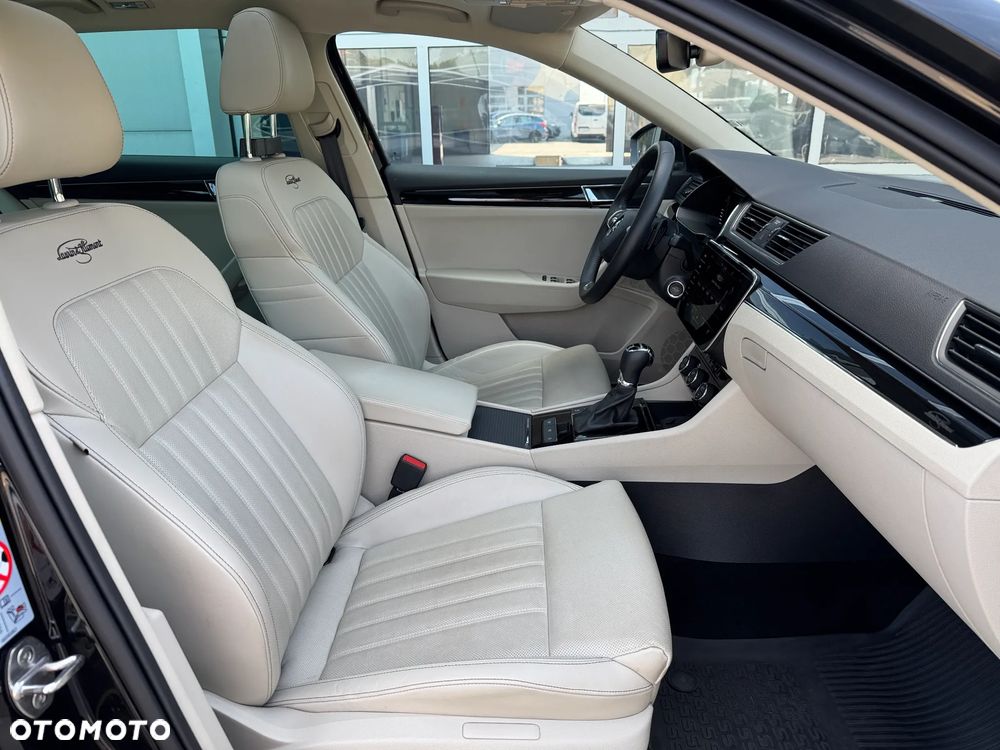 Skoda Superb 2.0 TSI 4x4 L&K DSG - 26