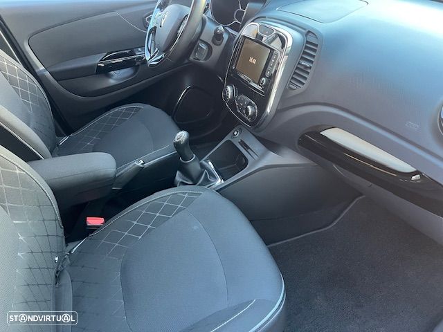 Renault Captur 0.9 TCE Exclusive - 29