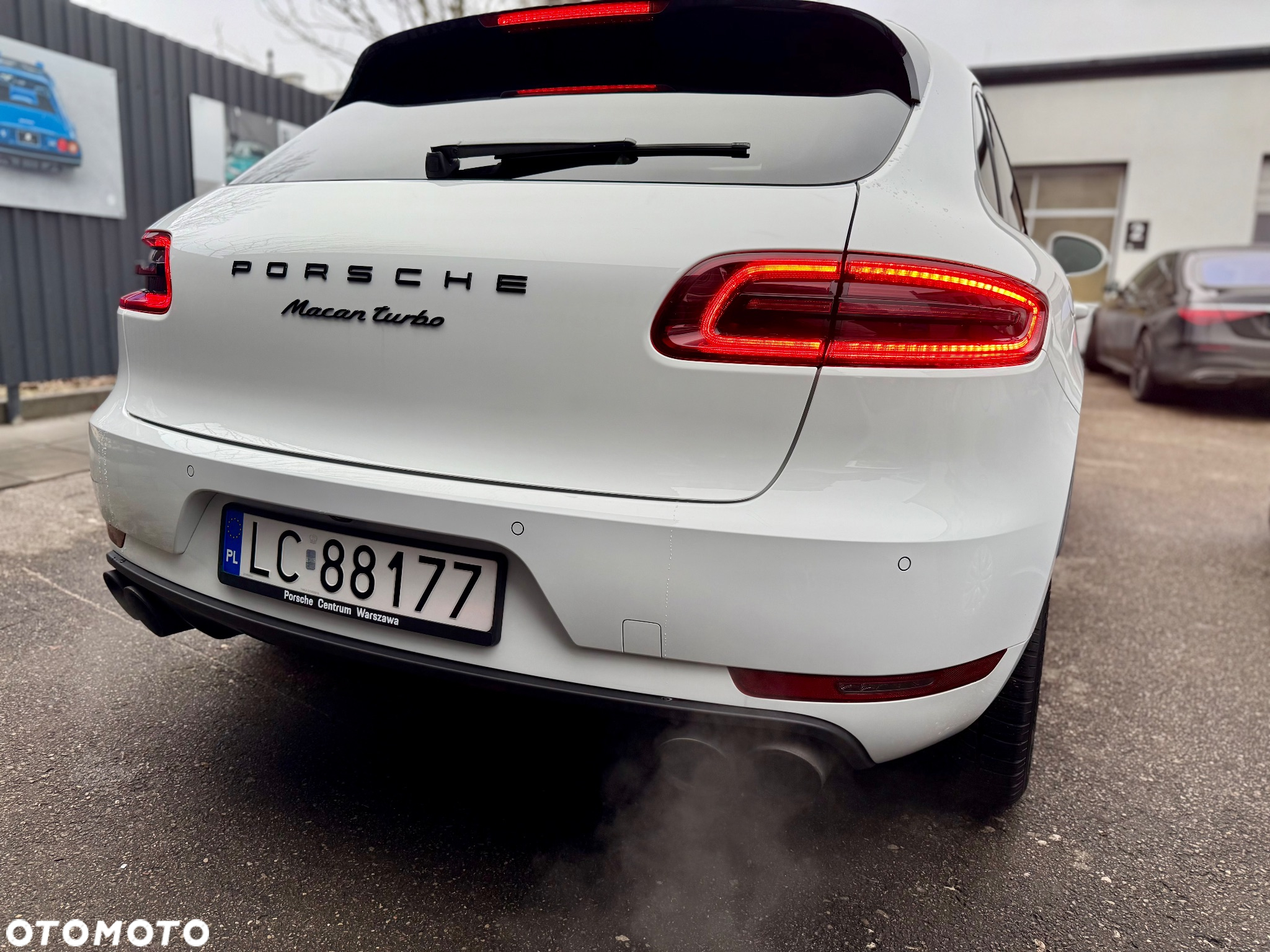 Porsche Macan Turbo - 4