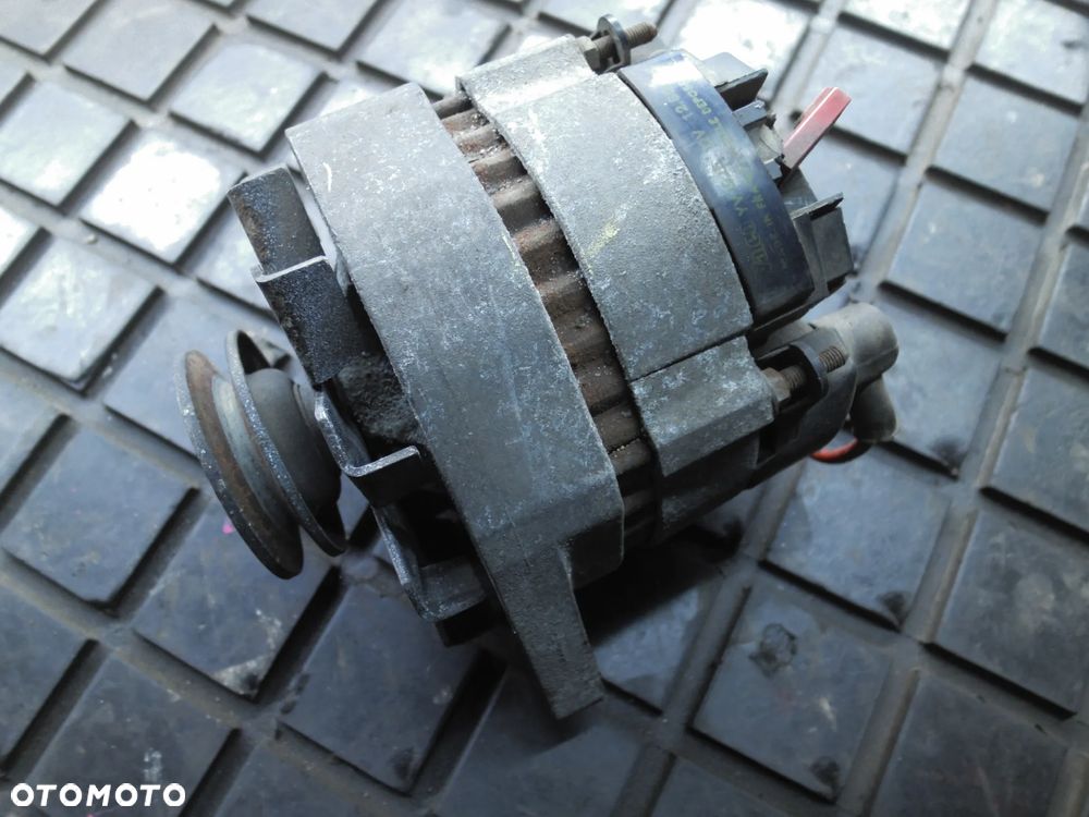 PEUGEOT 305 1.4 alternator 50A VALEO A13N175 - 1