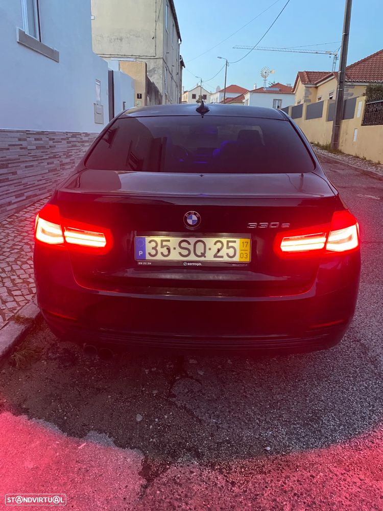 BMW 330 e iPerformance Line Sport - 4