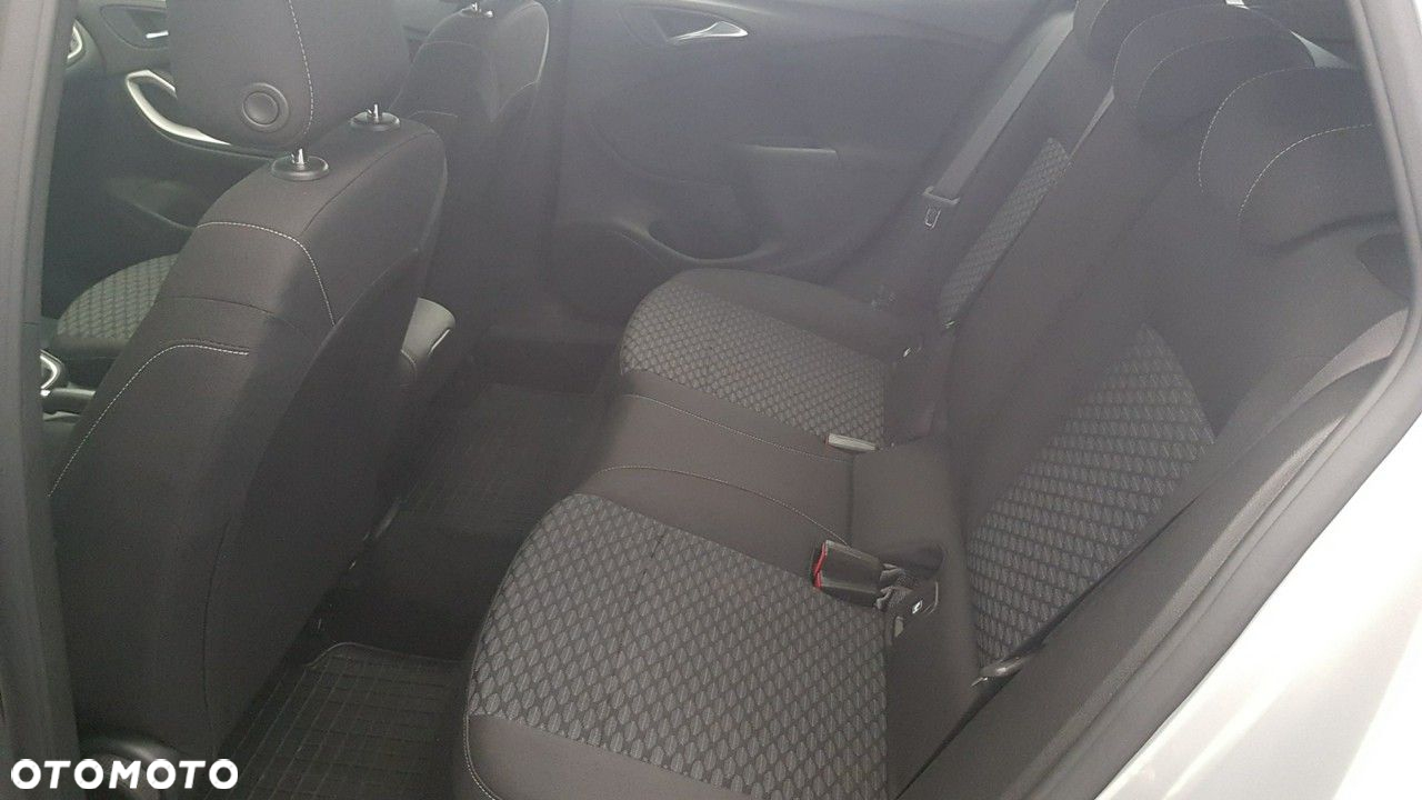 Opel Astra - 22