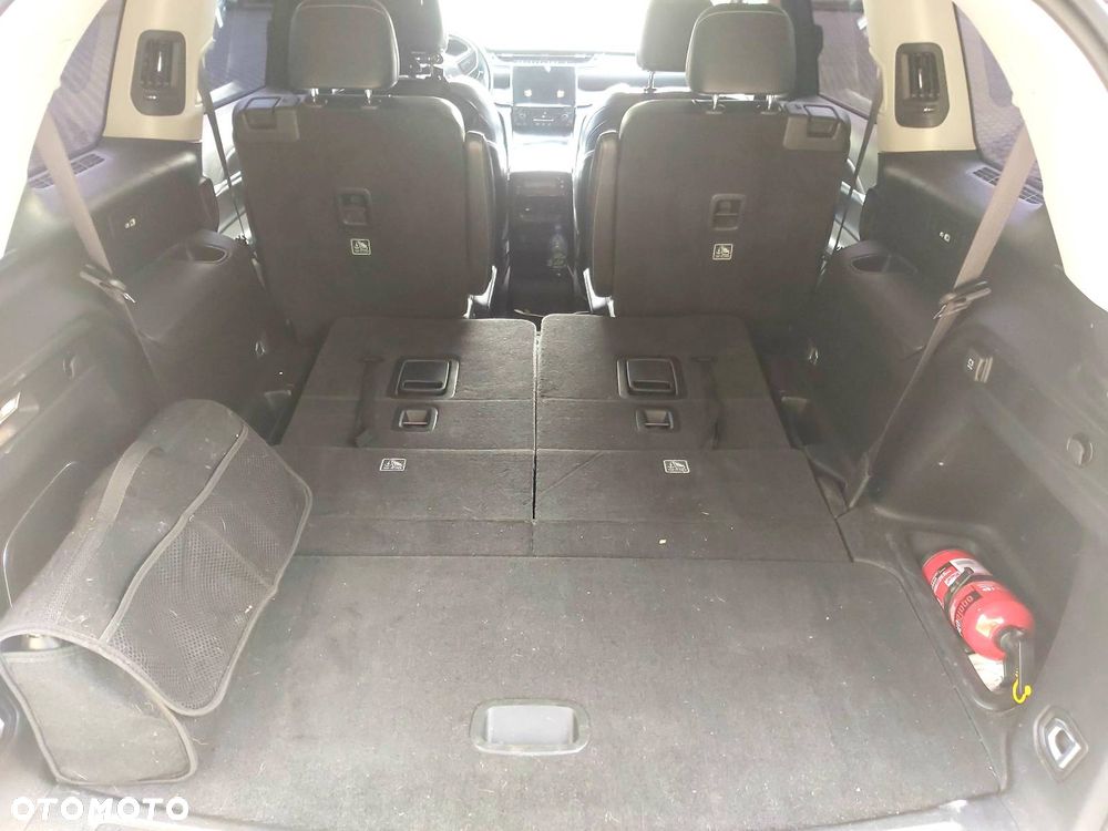 Jeep Grand Cherokee - 15