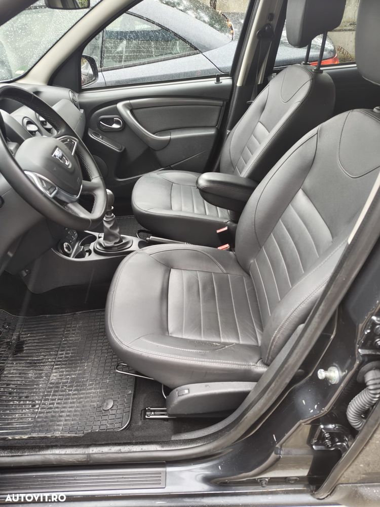 Dacia Duster 1.5 dCi 4WD Prestige jante 17" - 11
