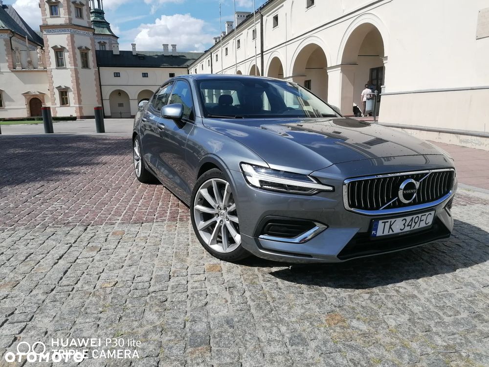 Volvo S60 T6 AWD Dynamic Edition (Momentum) - 2