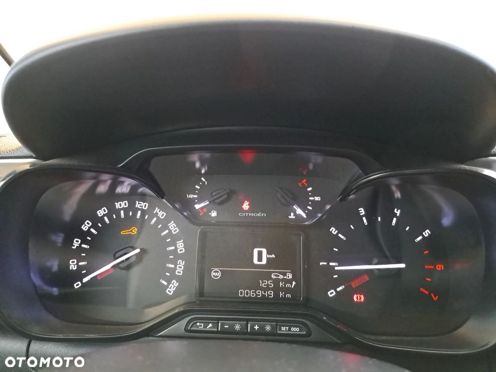 Citroën C3 1.2 PureTech Shine - 19