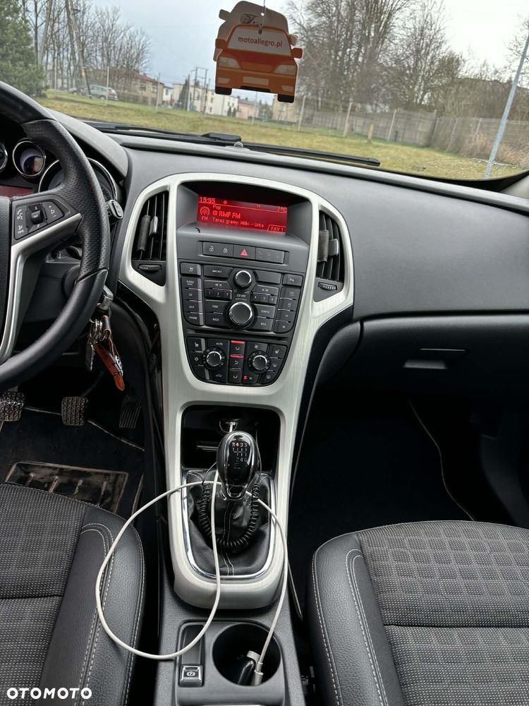 Opel Astra 1.4 T Enjoy - 12