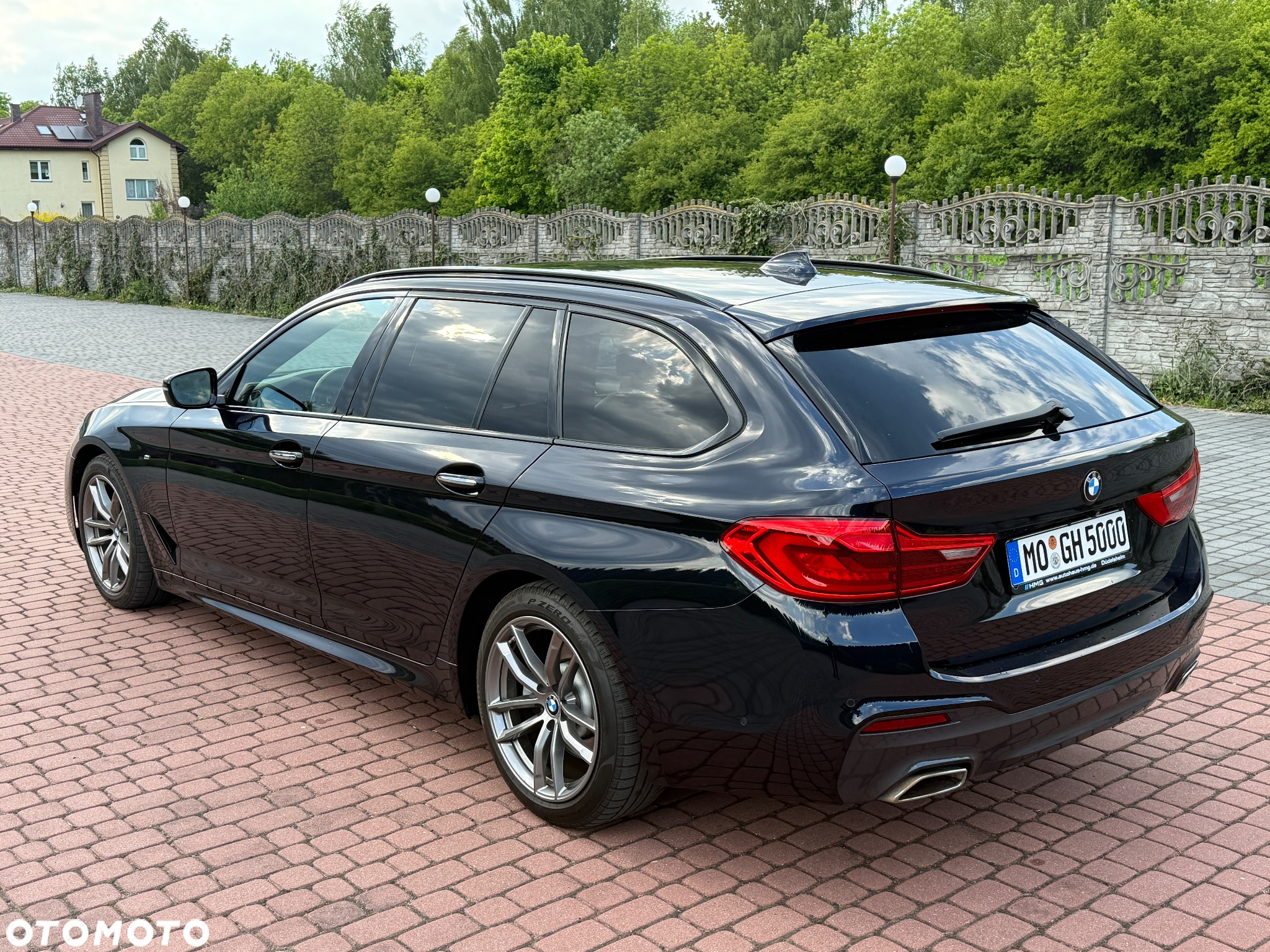 BMW Seria 5 520d Touring M Sport Edition - 9