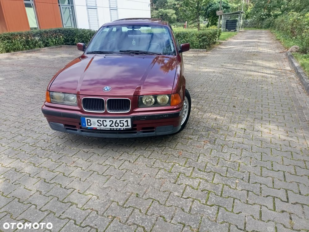 BMW Seria 3 - 1