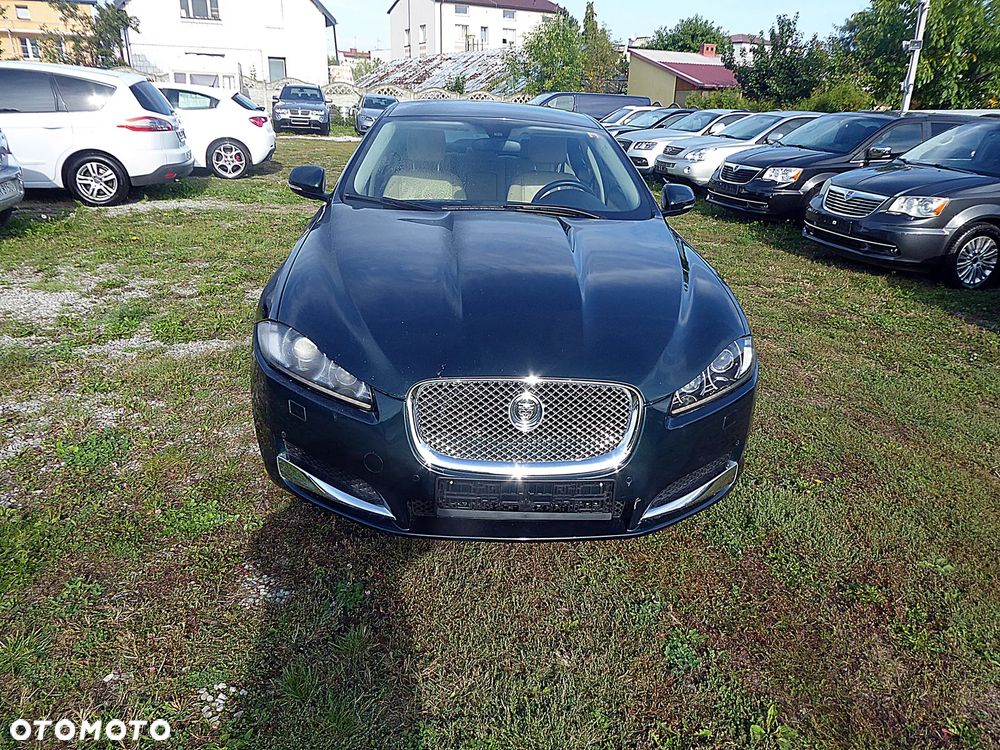 Jaguar XF 3.0 V6 Kompressor AWD - 2