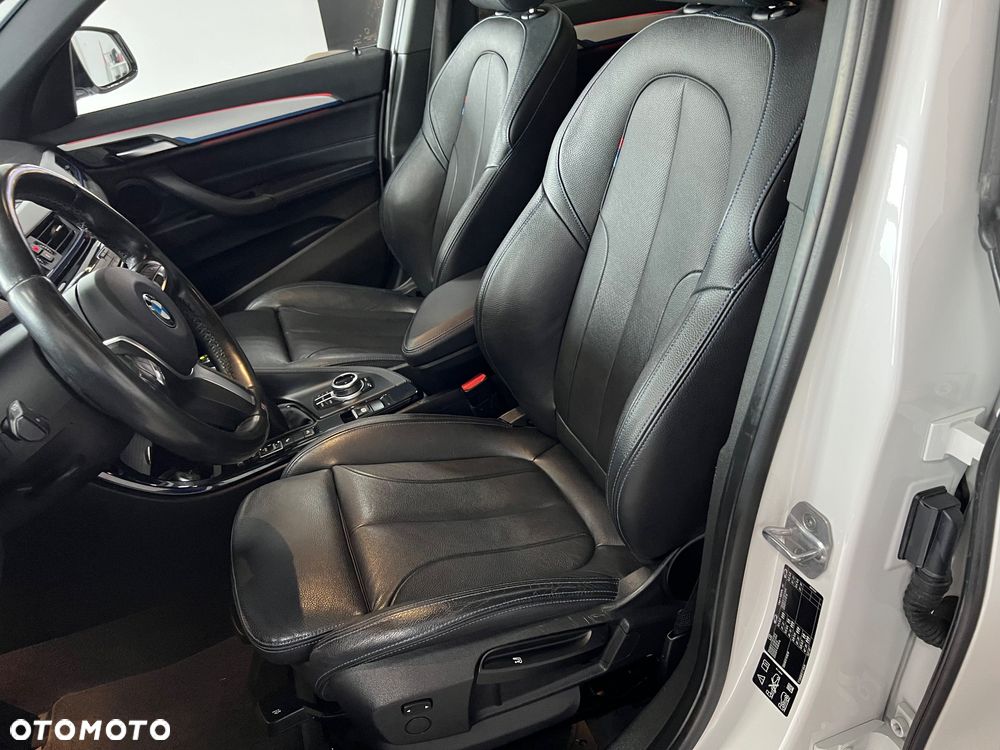 BMW X1 - 13