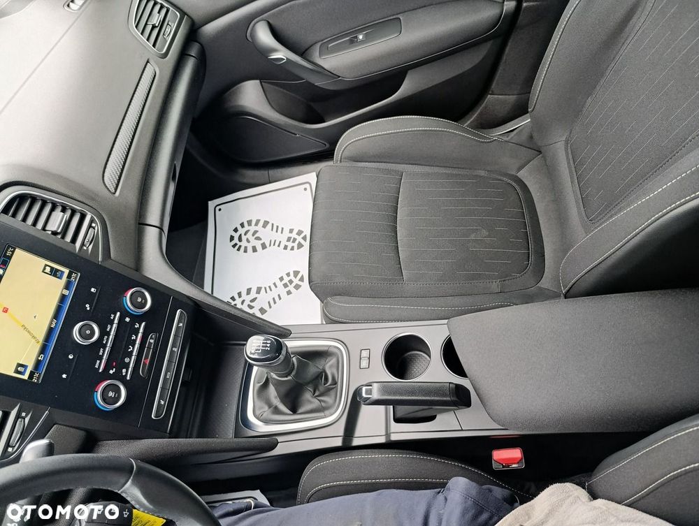 Renault Megane - 24