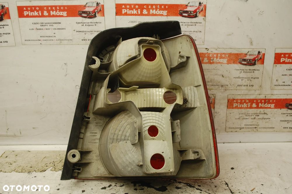 LAMPA PRAWY LEWY TYŁ TYLNA VW TOURAN I 1T0945096C 1T0945095F 1T0945096F 1T0945096 - 7