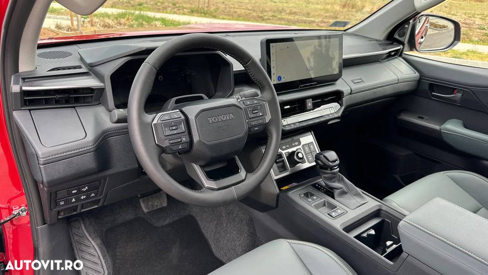 Toyota Hilux 2.8D 204CP 4x4 Double Cab AT MHEV Invincible Color Edition (6Y2) - 19