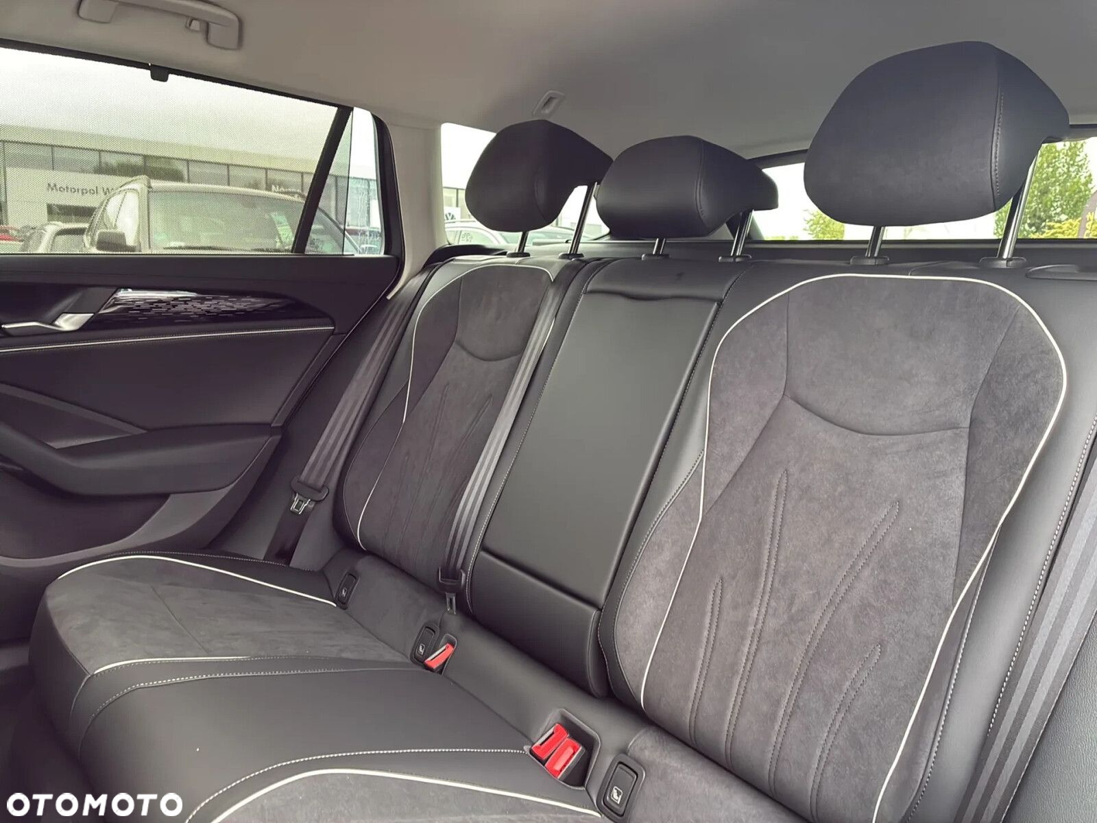 Volkswagen Passat - 7