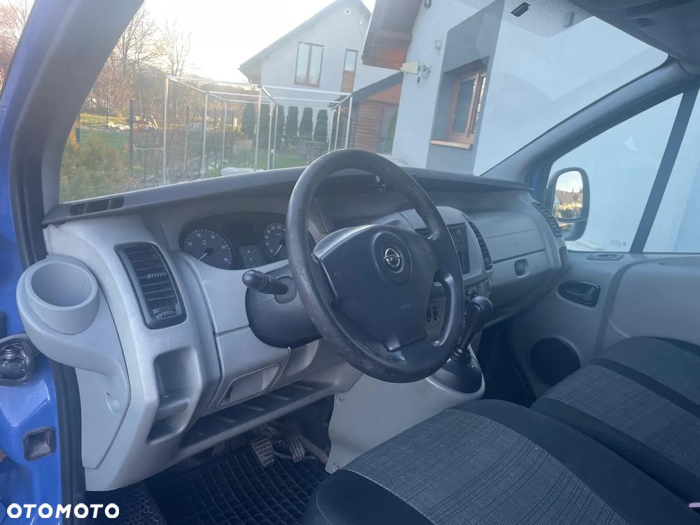 Opel Opel Vivaro 2.5 CDTI - 2