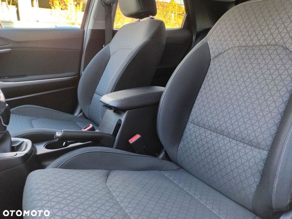 Kia XCeed 1.4 T-GDI L Business Line - 24