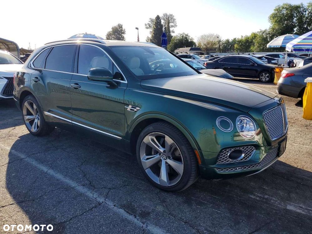 Bentley Bentayga - 5