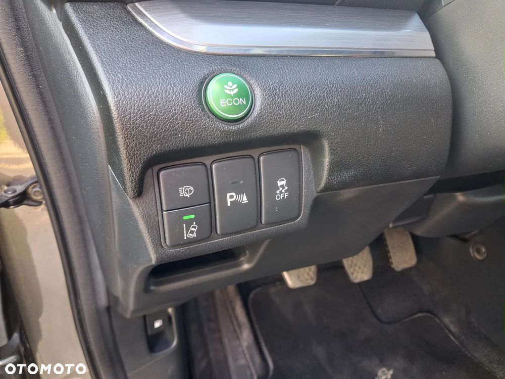 Honda CR-V 1.6i DTEC 2WD Lifestyle - 16